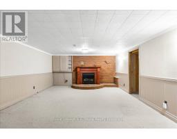 4 CHRISTOPHER COURT - 25