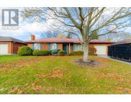 4 CHRISTOPHER COURT - 3