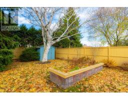 4 CHRISTOPHER COURT - 35