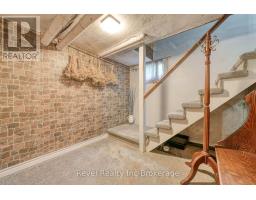 140 VANSITTART AVENUE - 25