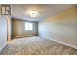 455 GILLESPIE STREET - 12