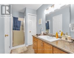 24 BARKER STREET - 8