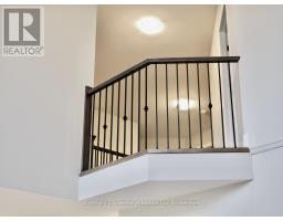 8 SYCAMORE DRIVE - 44