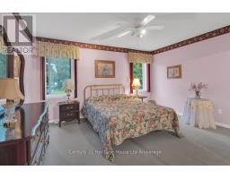 14 MCDONALD COURT - 11