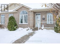 4 - 663 SOUTHWOOD WAY - 3