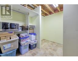 4 - 663 SOUTHWOOD WAY - 34