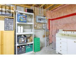 4 - 663 SOUTHWOOD WAY - 36