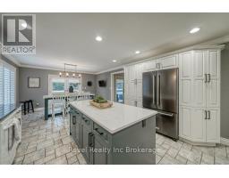 715 SPRINGBANK AVENUE N - 19