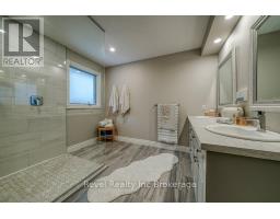 715 SPRINGBANK AVENUE N - 26