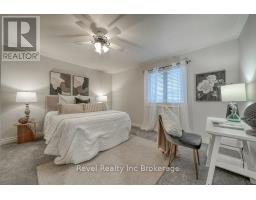 715 SPRINGBANK AVENUE N - 32