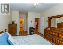 22 - 540 SPITFIRE STREET - 24