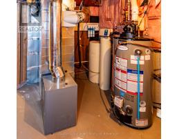 22 - 540 SPITFIRE STREET - 35