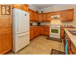 22 - 540 SPITFIRE STREET - 5