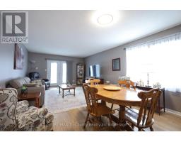 33 WILKINS CRESCENT - 10