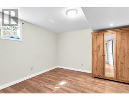 468 FAIRGROUND ROAD - 45