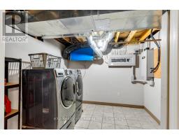 468 FAIRGROUND ROAD - 47