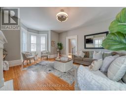 425 INGERSOLL AVENUE - 10