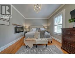 425 INGERSOLL AVENUE - 20