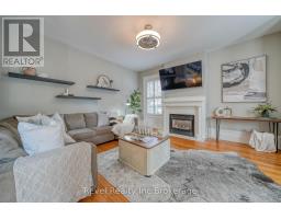 425 INGERSOLL AVENUE - 8