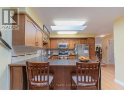 53 HAWKINS CRESCENT - 15