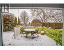 53 HAWKINS CRESCENT - 34