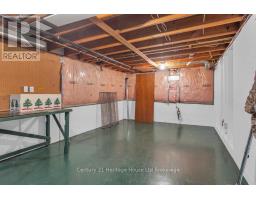 109 LYNDALE CRESCENT - 16