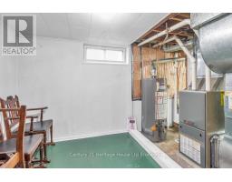 109 LYNDALE CRESCENT - 18