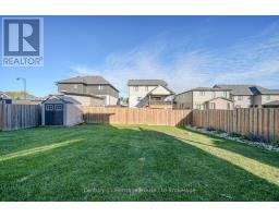 35 PEGGY AVENUE - 47