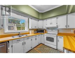 21 NORFOLK STREET - 18