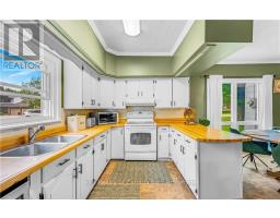 21 NORFOLK STREET - 19