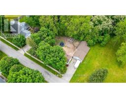 21 NORFOLK STREET - 36