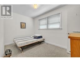 1 EARLSCOURT CRESCENT - 18