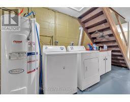 1 EARLSCOURT CRESCENT - 22