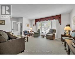 1 EARLSCOURT CRESCENT - 8