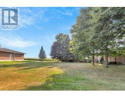 173 1/2 STANLEY STREET N - 4