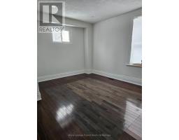 764 DUNDAS STREET - 11