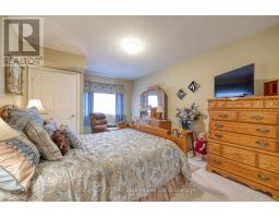 201 - 46 CANTERBURY STREET - 24