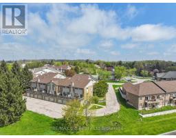 8 - 19 WREN COURT - 30