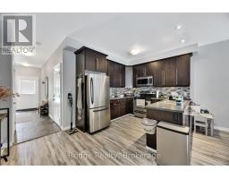 10 - 1016 OAKCROSSING GATE - 10