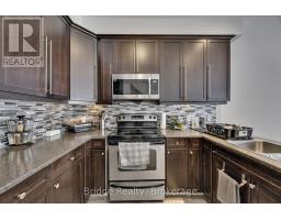 10 - 1016 OAKCROSSING GATE - 15