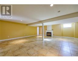 779 GARDEN COURT CRESCENT - 18