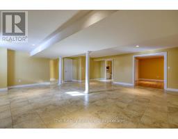 779 GARDEN COURT CRESCENT - 19