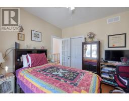 779 GARDEN COURT CRESCENT - 5