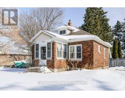 328 CLARKE STREET N - 3