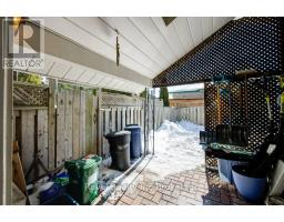 328 CLARKE STREET N - 6