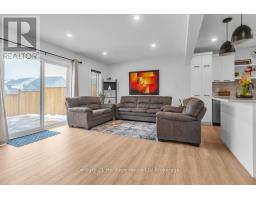 33 MARTIN STREET - 12