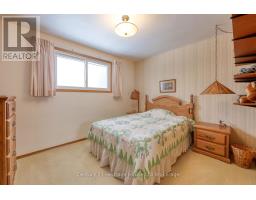 806019 OXFORD RD 29 ROAD S - 16