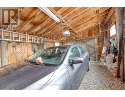 806019 OXFORD RD 29 ROAD S - 33