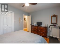 93 JAMES AVENUE - 21