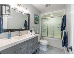 93 JAMES AVENUE - 27